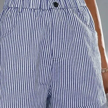 Laden Sie das Bild in den Galerie-Viewer, Locker lässige gestreifte Shorts