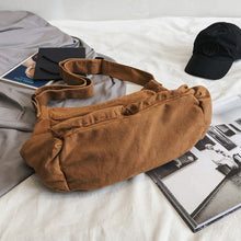 Laden Sie das Bild in den Galerie-Viewer, Umhängetasche aus Segeltuch