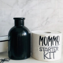 Laden Sie das Bild in den Galerie-Viewer, Skurril gemusterte Brötchen