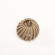 Laden Sie das Bild in den Galerie-Viewer, Lazy Vogelnests Haarschmuck