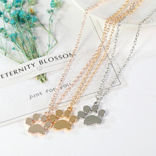 Laden Sie das Bild in den Galerie-Viewer, Süße Hundepfötchen Halskette