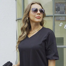 Laden Sie das Bild in den Galerie-Viewer, Damen lockeres halbärmliges T-Shirt mit V-Ausschnitt aus Baumwolle