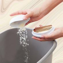 Laden Sie das Bild in den Galerie-Viewer, 18 Karat vergoldeter Hornhautentferner