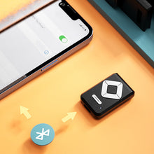 Laden Sie das Bild in den Galerie-Viewer, Selfie-Stick mit LED-Aufhelllicht