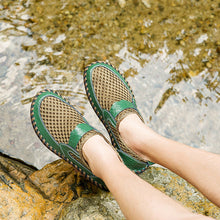 Laden Sie das Bild in den Galerie-Viewer, Atmungsaktive Netzschuhe mit Krokoprägung
