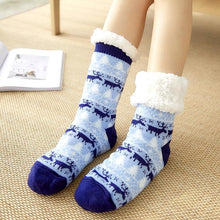 Laden Sie das Bild in den Galerie-Viewer, Ultra-Plüsch Weiche Rutschfeste Socken (1 Paar)

