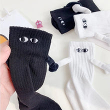 Laden Sie das Bild in den Galerie-Viewer, Lustige magnetische Socken

