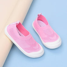 Laden Sie das Bild in den Galerie-Viewer, Baby Mesh Sneakers Entwickelt für Kinder unter 6 Jahre alt
