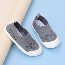 Laden Sie das Bild in den Galerie-Viewer, Baby Mesh Sneakers Entwickelt für Kinder unter 6 Jahre alt
