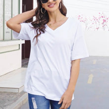 Laden Sie das Bild in den Galerie-Viewer, Damen lockeres halbärmliges T-Shirt mit V-Ausschnitt aus Baumwolle
