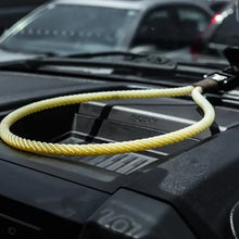 Laden Sie das Bild in den Galerie-Viewer, Cowboyhuthalter für Ihr Fahrzeug
