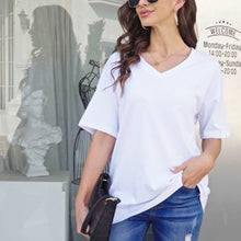 Laden Sie das Bild in den Galerie-Viewer, Damen lockeres halbärmliges T-Shirt mit V-Ausschnitt aus Baumwolle
