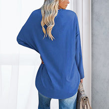 Laden Sie das Bild in den Galerie-Viewer, 🔥 Sommerspecial 🔥Damen Lockeres Langärmeliges Modisches T-Shirt mit V-Ausschnitt
