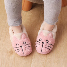 Laden Sie das Bild in den Galerie-Viewer, Süße Katzen Plüsch Slippers für Kinder
