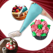 Laden Sie das Bild in den Galerie-Viewer, Weihnachten Kuchen backen Düsen Kit

